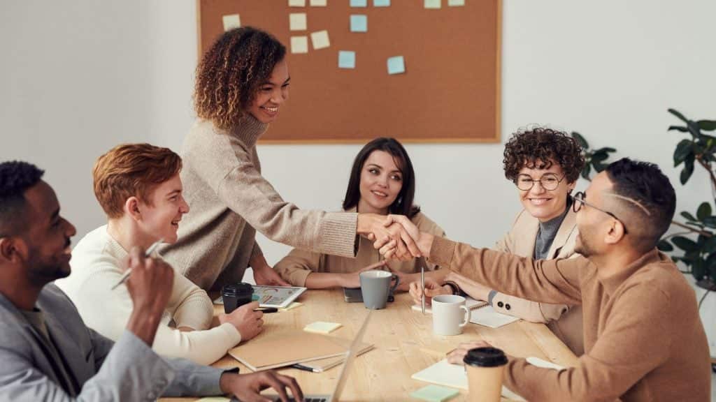 Grosse agence de communication : comment choisir le bon partenaire pour votre entreprise?